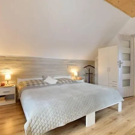 Karkonosz 4 斯克拉斯卡波伦巴